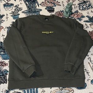 Oakley Crewneck